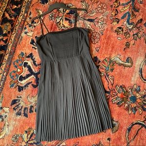 Landsend black pleated sleeveless dress